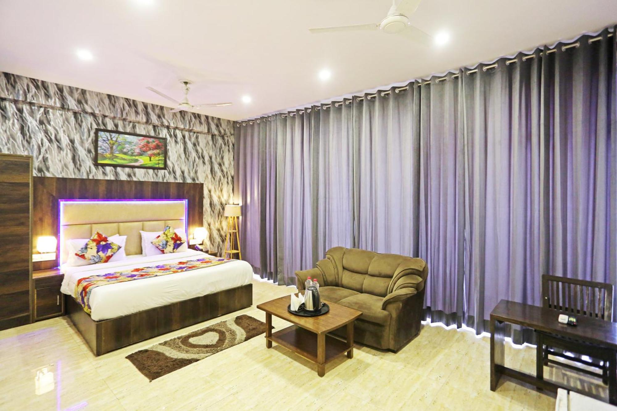 Hotel The Kiara Near Delhi Airport New Delhi Ngoại thất bức ảnh